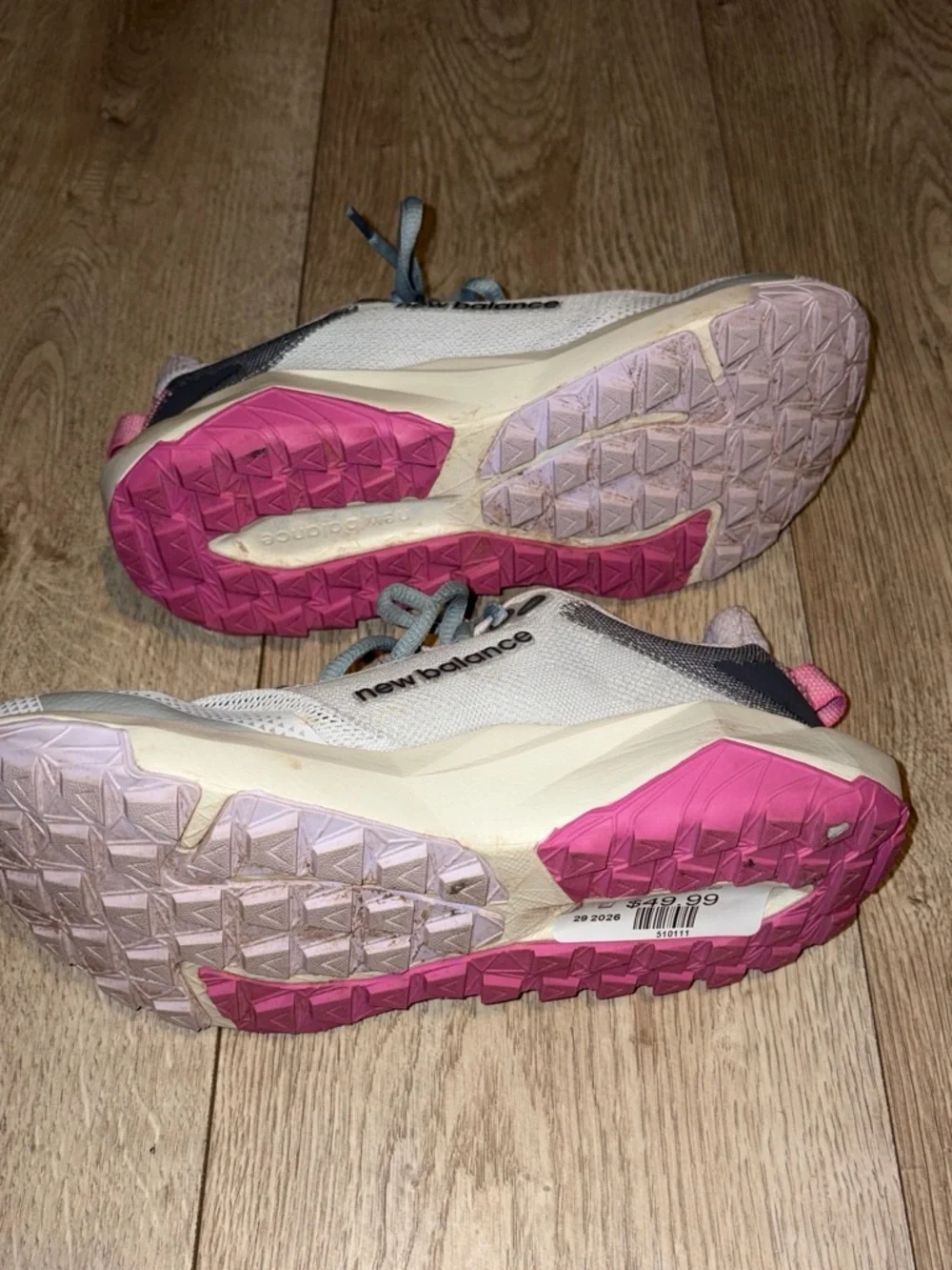 New Balance Women's White, Pink & Light Blue Trail Sneakers